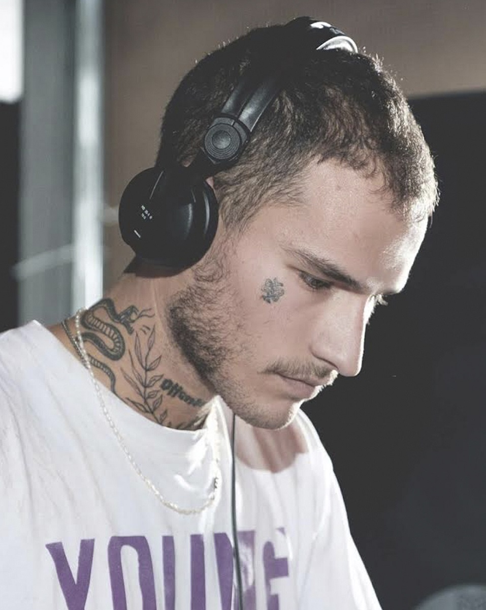Nicolas Maxim Endlicher in M/M