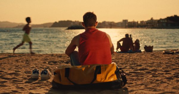 Felix on the beach