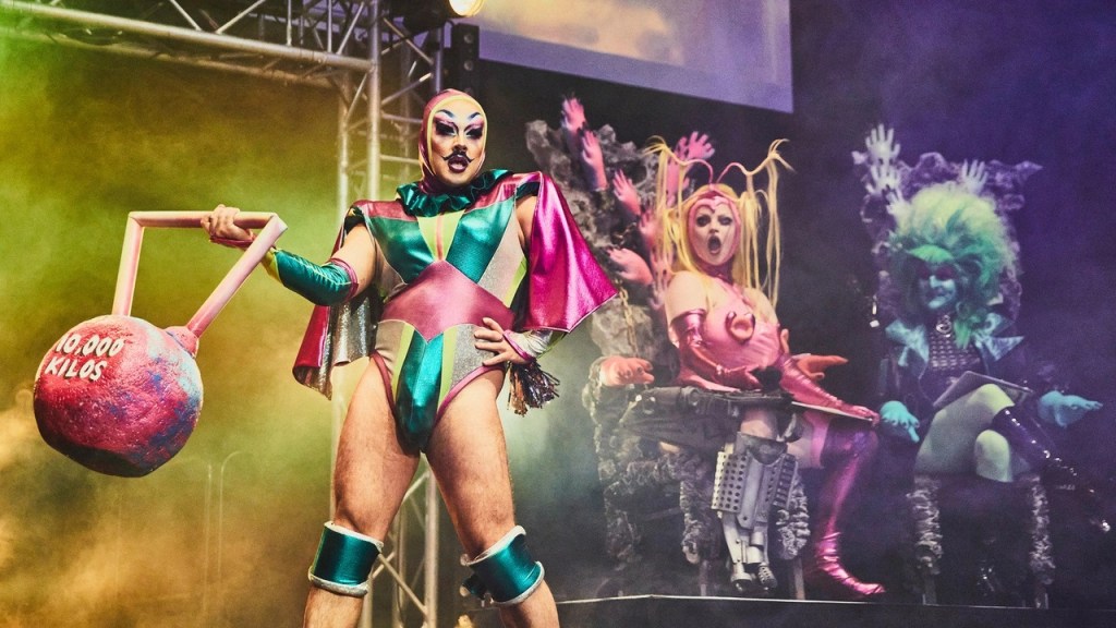 Go on tour with the drag wrestling collective ‘Chokehole’ in this fabulous&nbsp;documentary
