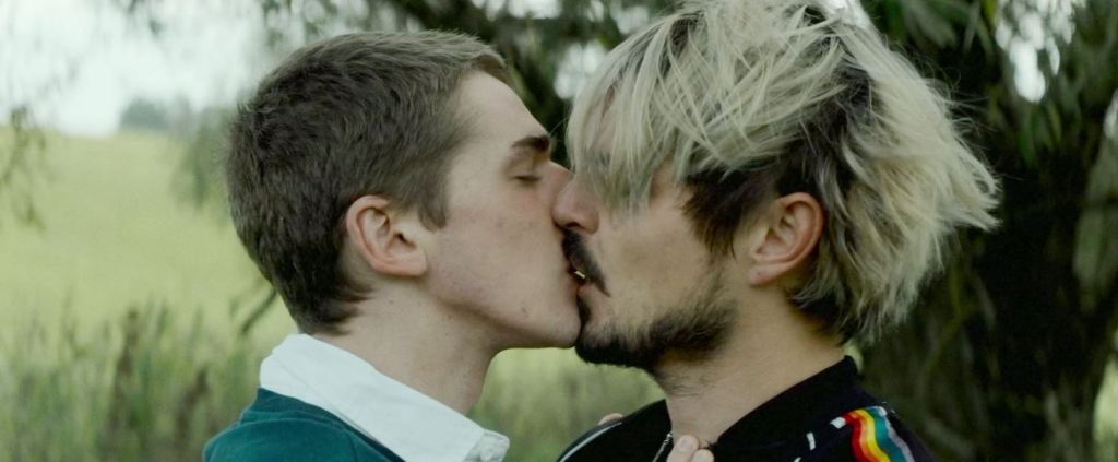 A gay artist tries turning tragedy into opportunity in the moving Polish drama ‘All Our Fears’