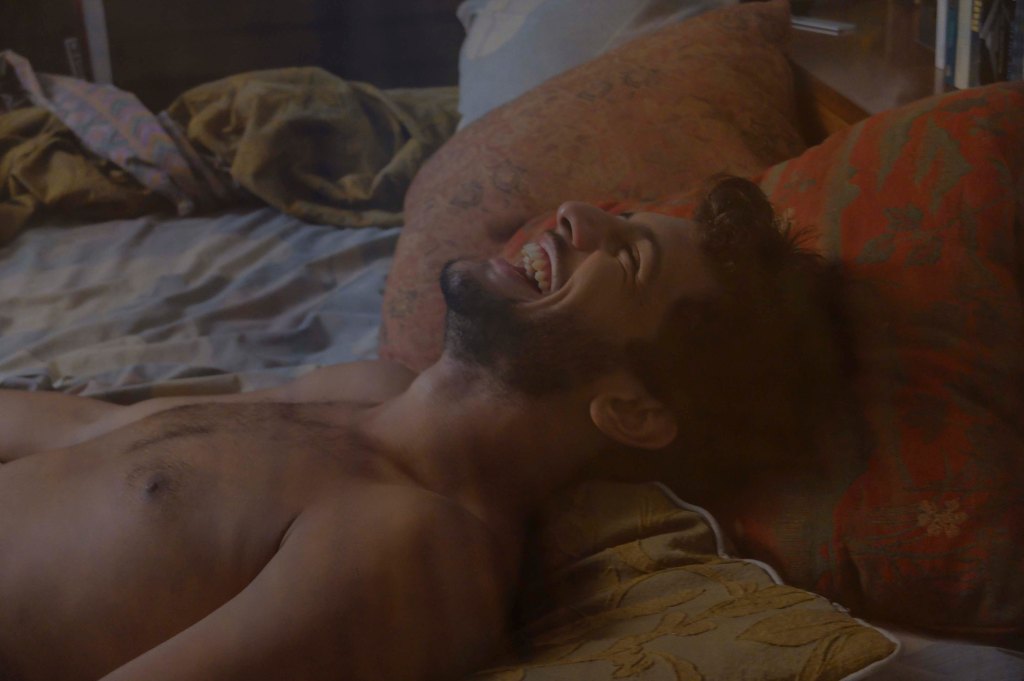 Take a sexy trip through São Paulo with the winning workplace comedy ‘Body Electric’