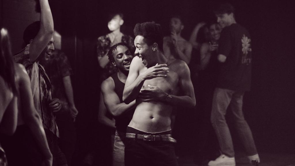 Two young lovers discover Amsterdam’s queer nightlife in the stylish gay drama ‘Out’
